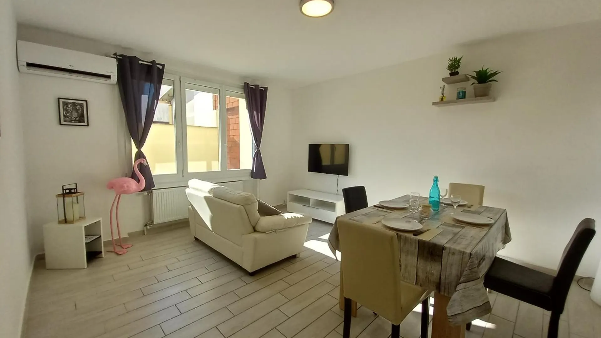 Apartment Appart T3 Proche Gare Sncf Avec Stationnement Gratuit Montelimar France